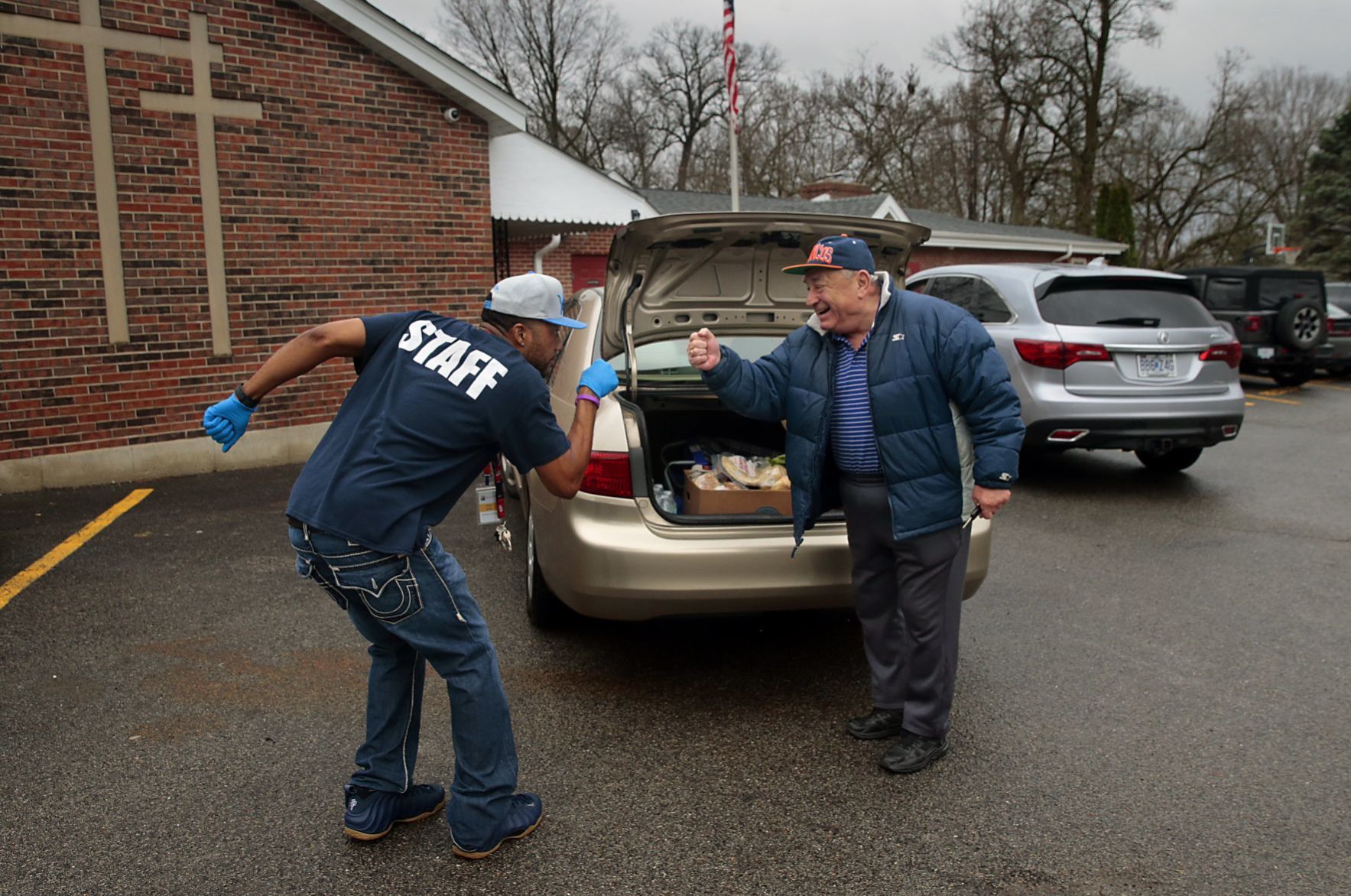 Loaves and Fishes pantry keeps clients fed